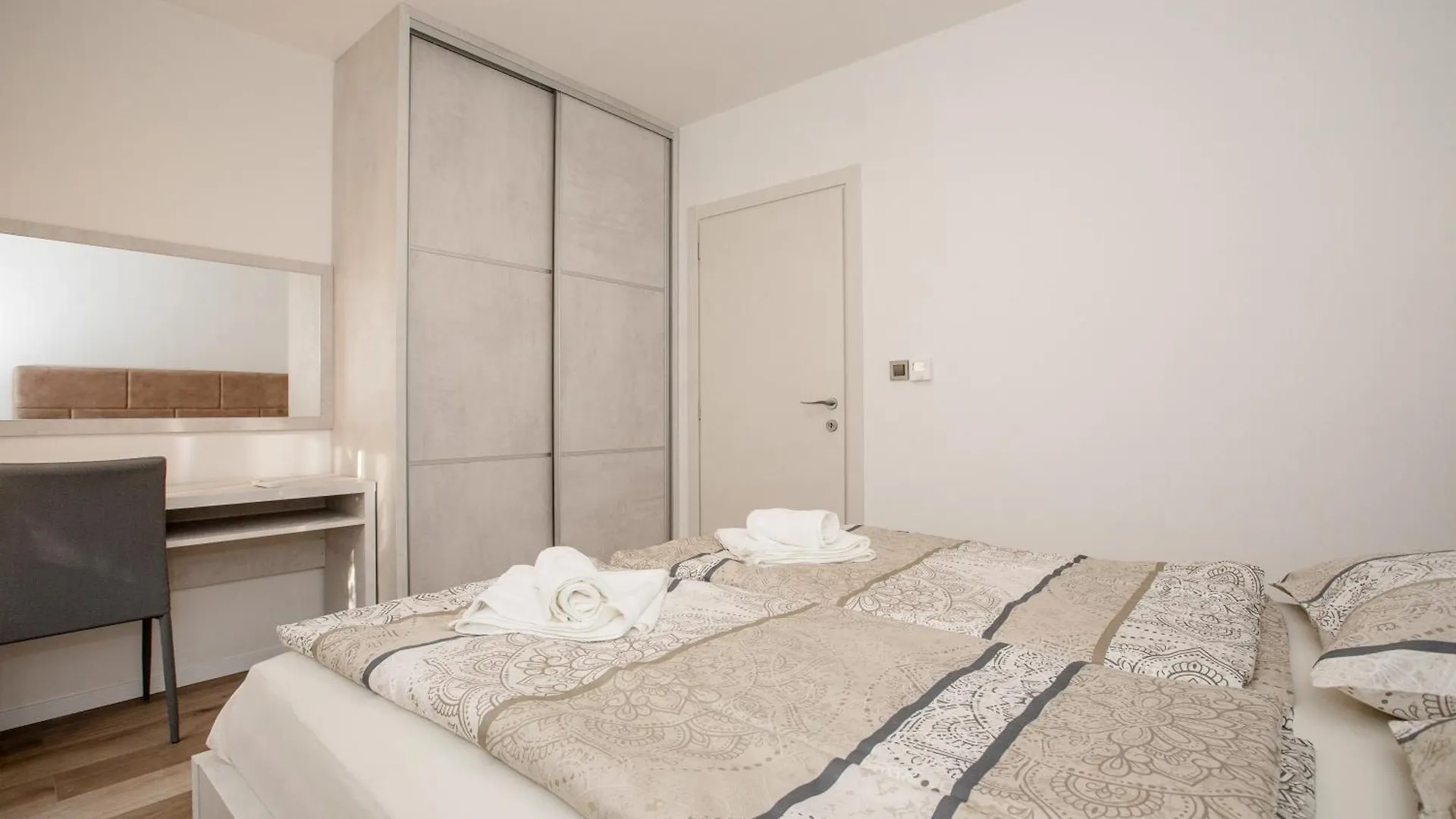 Apartments Bolero Rab Town Kroatien