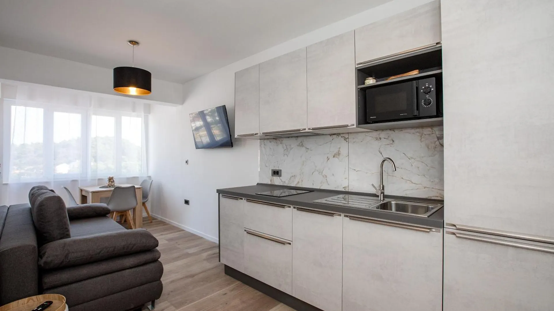 Apartments Bolero Rab Town